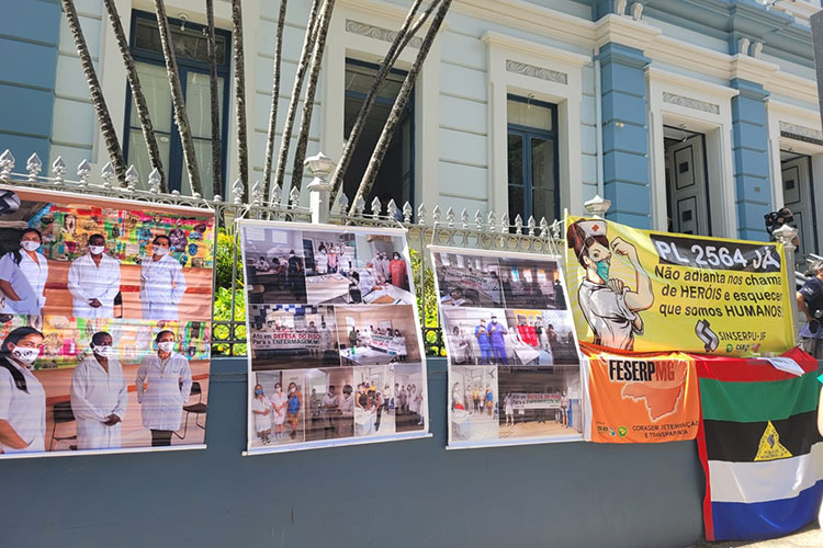 Por piso, profissionais de enfermagem ameaçam greve em março 1 piso enfermeiros nayara zanetti