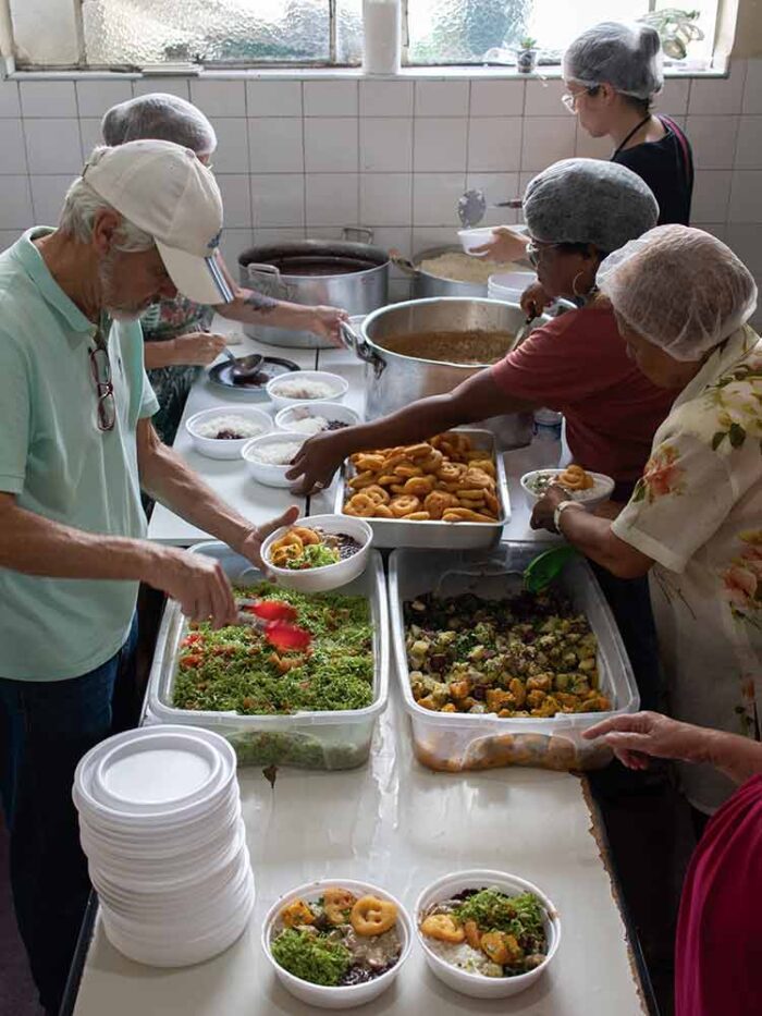 Instituto Fênix busca local próprio para continuar combatendo a fome 2 2instituto fenix pedro moyspes