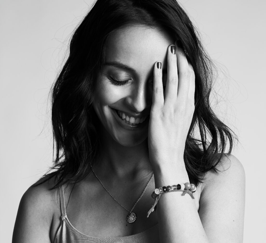 Aline Bei: “fui levada para a escrita quando percebi que pessoas vivas escreviam. e tinham sonhos" 2 Aline Bei 2 1