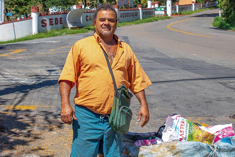 A serviço da sustentabilidade, catadores de recicláveis lutam por reconhecimento 1 CATADOR JESUS by Pedro Moyses 01
