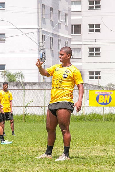 Artilheiro em 2022, Muller quer "1000%" do Tupi contra o Botafogo sub-23 1 Muller Foto Tiago Castilho Tupi FC