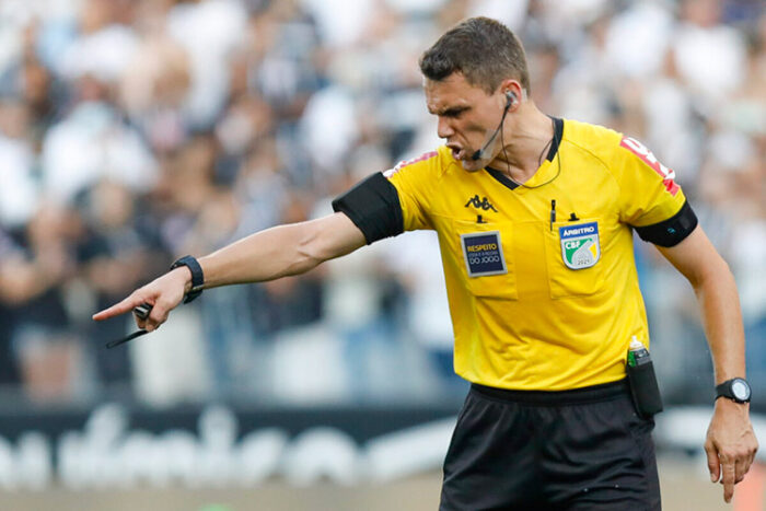 Juiz-forano do quadro Fifa irá apitar semifinal entre Cruzeiro e América-MG 1 PC Zanovelli foto Reproducao