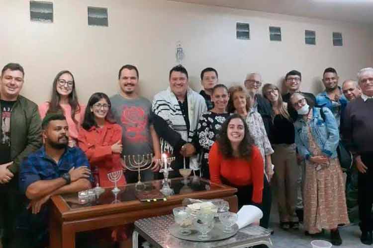 Biblioteca Hebraica preserva história da imigração judaica em Juiz de Fora 2 Rosh Hashana com as familias Londres Zemel Rotter Vaz Fogel e Benchimol.