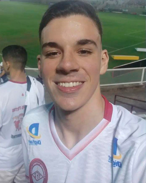 Estudante da UFJF viraliza após comemoração desastrada de vitória do Tombense 1 Elias Tombense. Arquivo pessoal