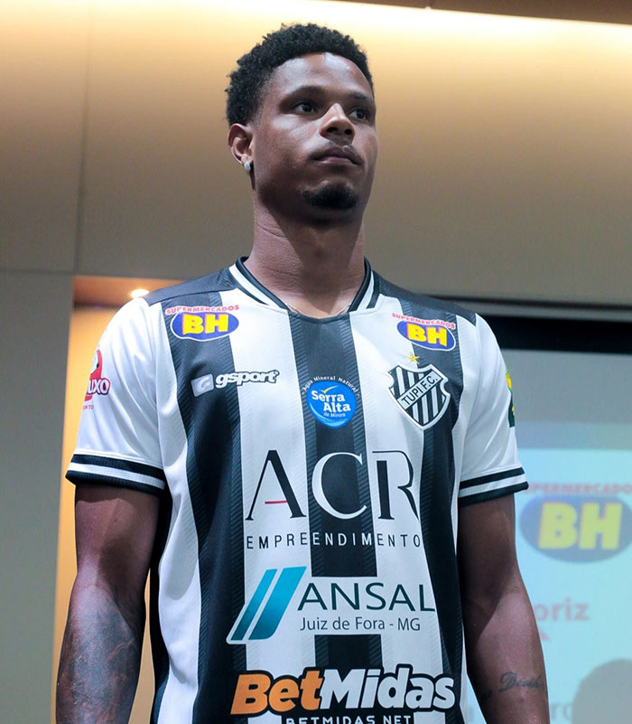 camisa1-by-tiago-castilho-editada