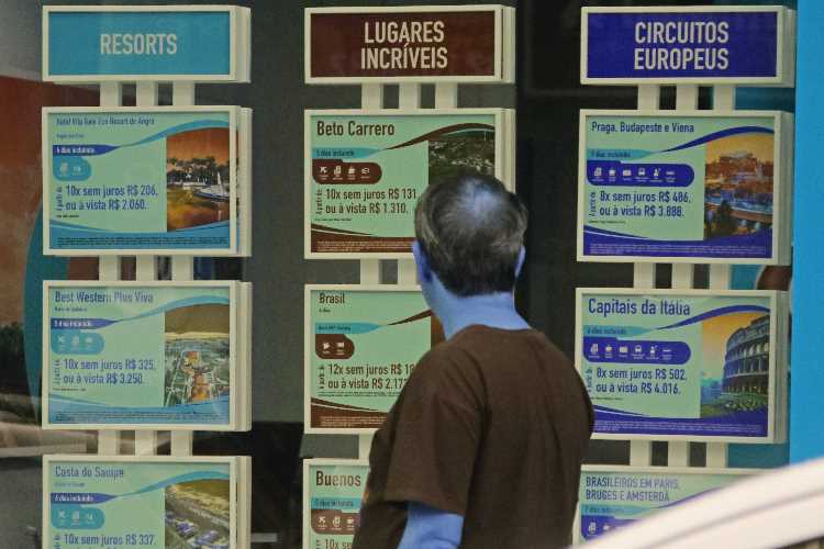 'Economia prateada': negócios para consumidores com 50 anos ou mais ganham espaço em JF 4 economia prateada by leo costa