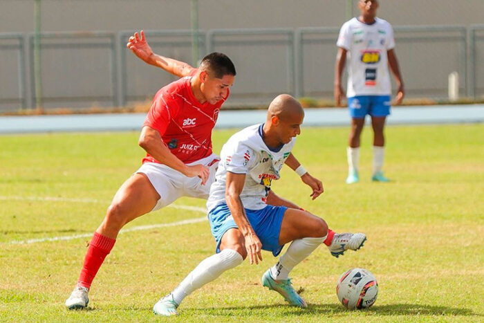 Tupynambás joga pela permanência no Módulo II contra o Uberlândia 1 baeta urt by ricardo mello