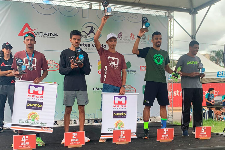 Antônio Carlos Alves e Aline Barbosa vencem a Corrida Côrtes Villela 1 corrida cortes by divulgacao