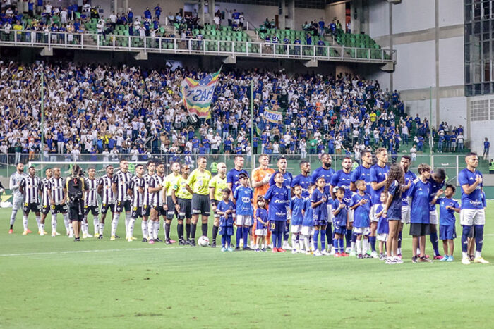 Cruzeiro e Atlético restringem ingressos para organizadas 1 cruzeiro atletico by staff images
