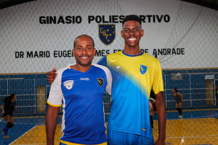 Juiz-forano é convocado para a Seleção Brasileira de Vôlei 1 eliab mandela by jessica pereira