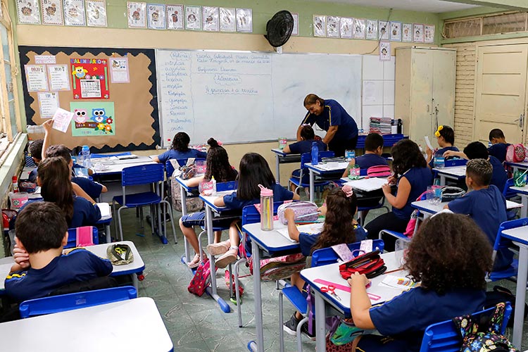 Secretaria de Estado de Educação tem mais de 400 vagas para Regional de Juiz de Fora 1 escola estadual foto gil leonardi agencia minas