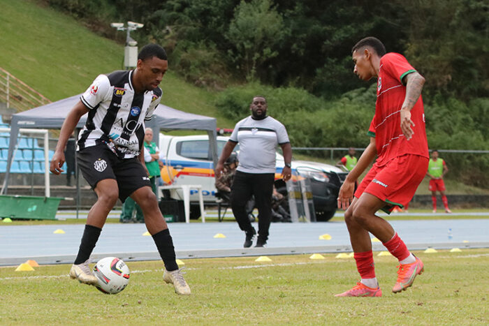 Mesmo com pênalti perdido, Tupi vence o Boa Esporte por 1 a 0 1 tupi boa by couri