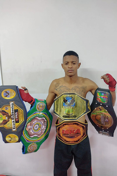 Kickboxer juiz-forano disputa o Campeonato Brasileiro 1 Weverton Kickboxer kickboxing