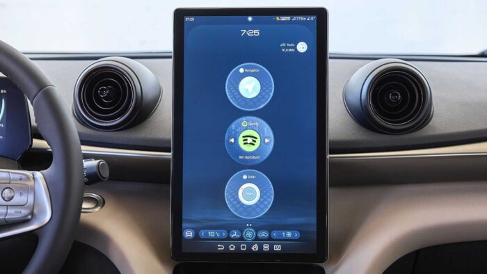 BYD Dolphin 2024 chega com sede de confronto com Renault Kwid E-tech 4 BYD Dolphin 2024 2