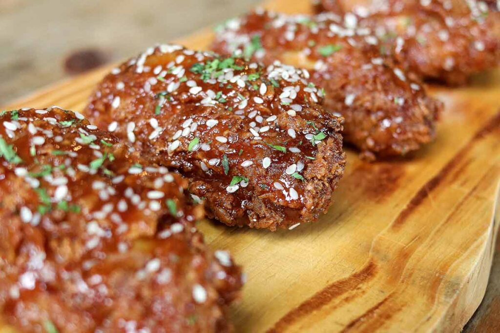 Receita de família: aprenda a fazer a tulipa de frango com o toque contemporâneo da Corvus Taverna 2 Receita de Familia Felipe Couri