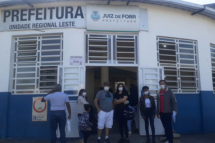 Pacientes relatam demora em atendimento na Regional Leste 2 regional leste espera pamela costa