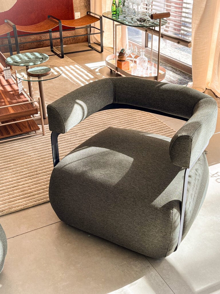Poltronas que abraçam 2 IMG 3949