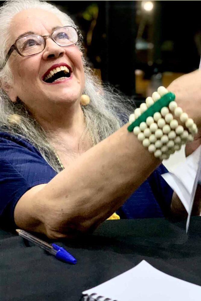 'Acho que o teatro não acaba nunca', afirma Ione de Medeiros 1 Ine Medeiros Fabbio Guimaraes