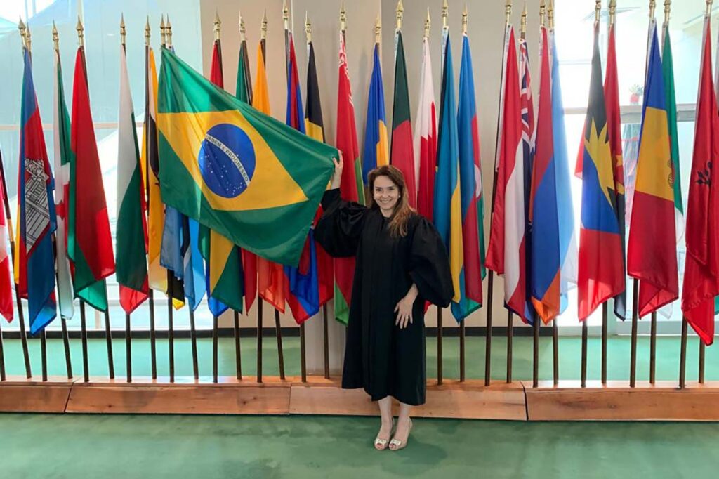 'Reconhecimento de uma carreira baseada em esforço', diz Martha Halfeld, juíza do Tribunal Administrativo do BID 2 MARTHA HALFELD Arquivo Pessoal 2