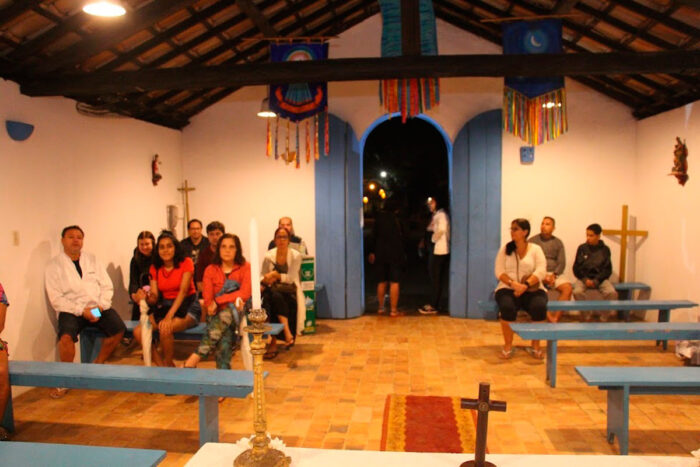 Há um vilarejo ali... é perto: Caraíva, na Bahia 5 caraíva