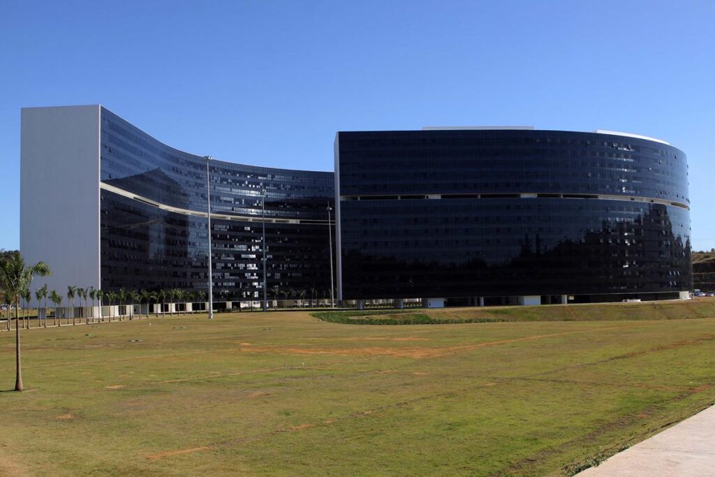 Servidores de Minas Gerais já podem acessar o informe de rendimentos referente a 2023 1 cidade administrtiva credito gil leonardi IMG 9014