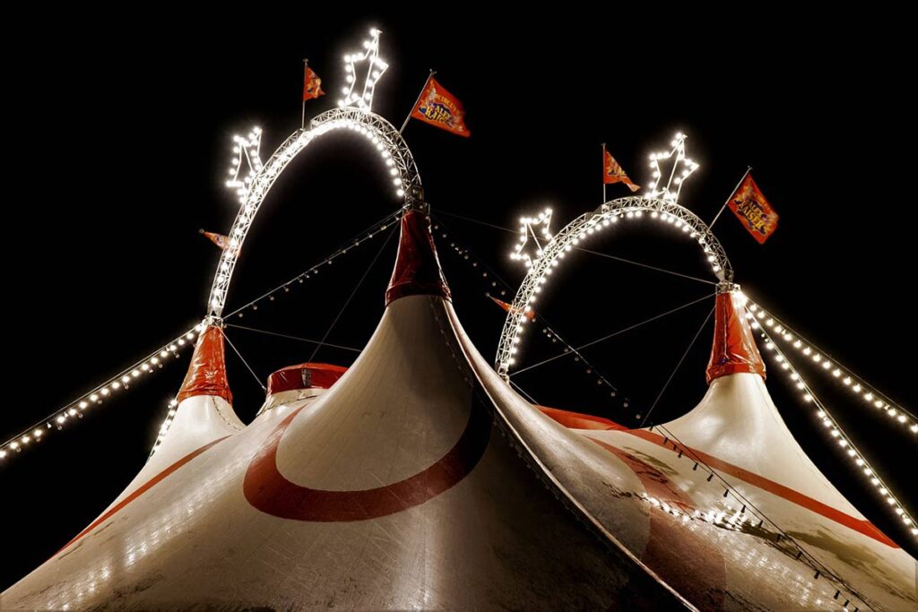 Ministério Público coíbe trabalho infantil em circo itinerante 1 tenda de circo