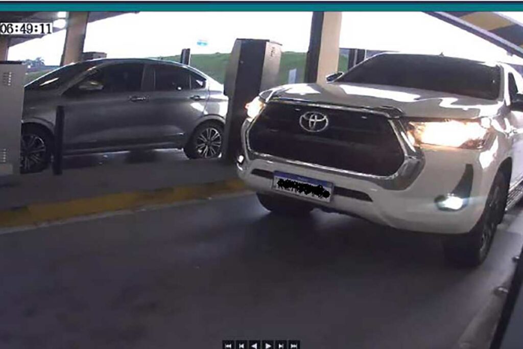 Integrante de quadrilha que roubava carros de luxo é preso na BR-040 1 preso quadrilha veiculos de luxo divulgacao policia civil
