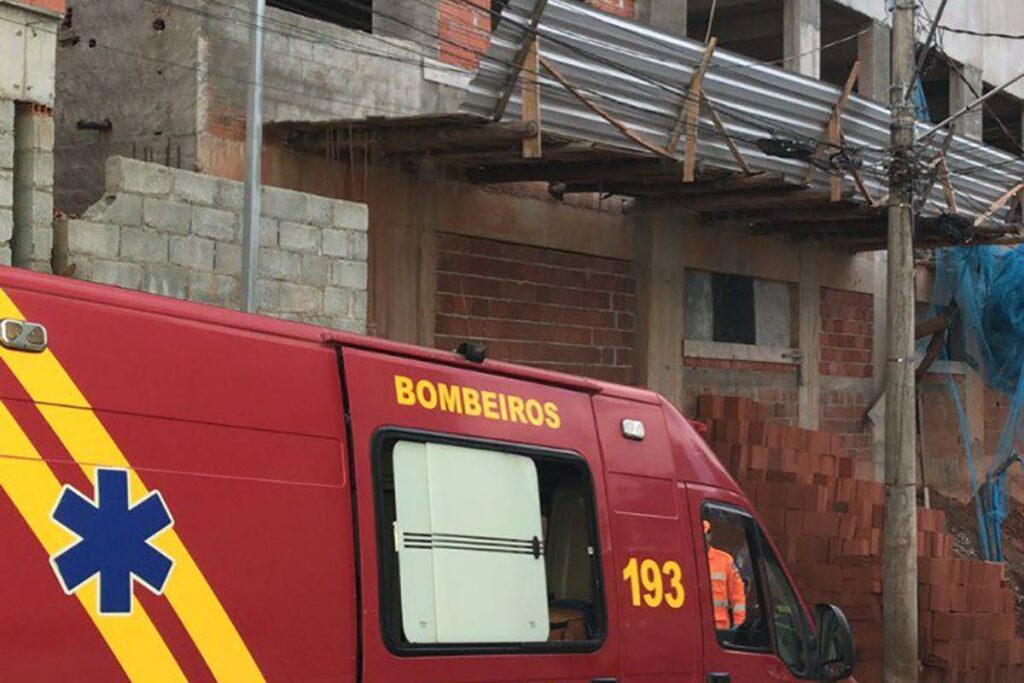 Idoso sobrevive a queda de altura de 20 metros em Viçosa 2 queda vicosa divulgacao corpo de bombeiros