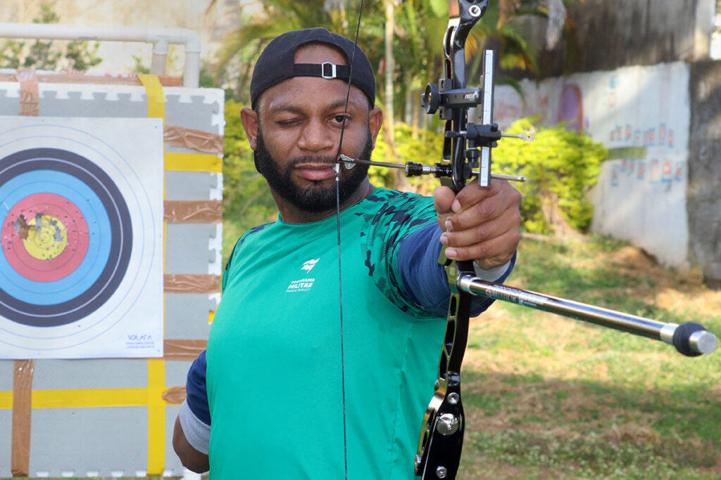 Paratleta que quase perdeu a vida e atira de forma inusitada vibra com medalhas 3 sergio luiz destacada site by couri