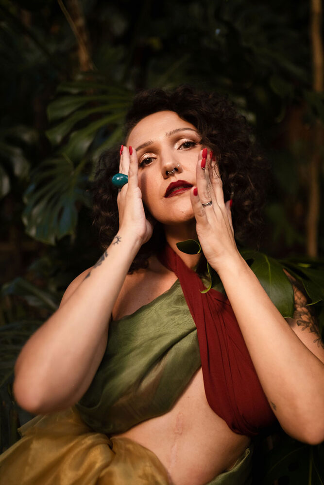 Juliana Stanzani lança 'O avesso do não' 1 Ju Stanzani2 Foto Isabella Campos
