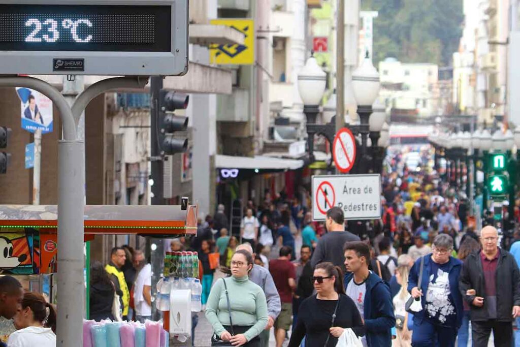 JF registra menos dias com temperaturas abaixo de 11 graus 2 TEMPO CAPA Felipe Couri