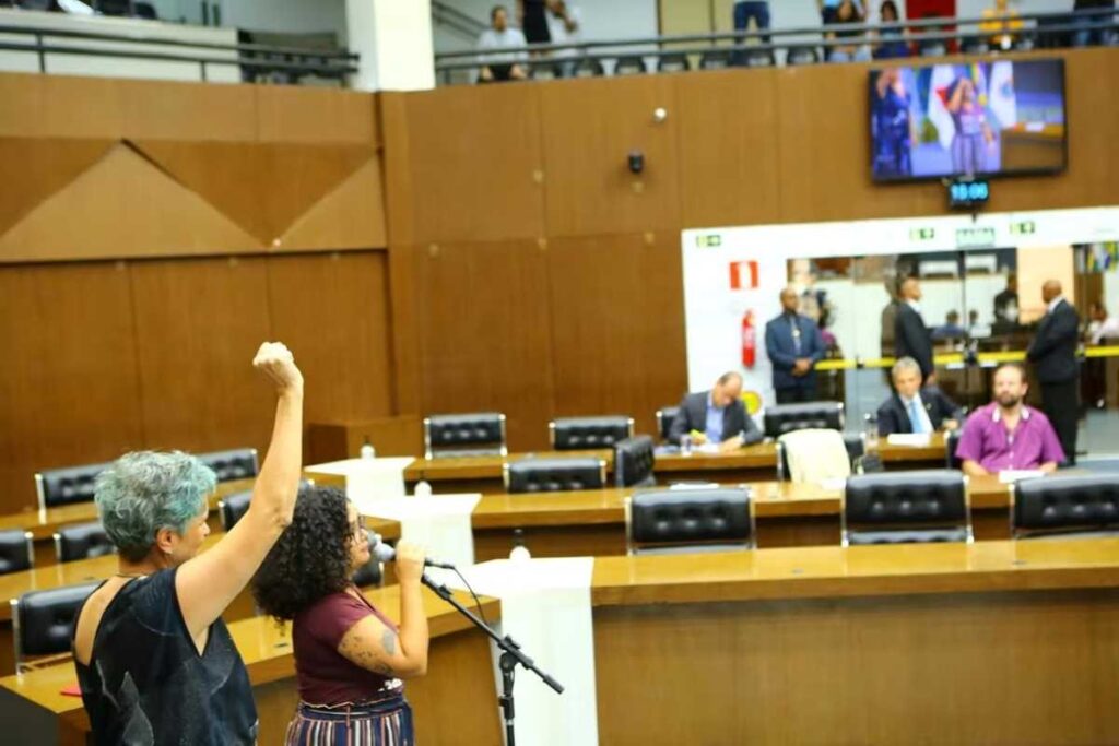 Polícia Civil abre inquérito para investigar ameaças de violência contra deputadas da ALMG 1 Polícia Civil abre inquérito para investigar ameaças de violência contra deputadas da ALMG foto karoline-barreto-cmbh
