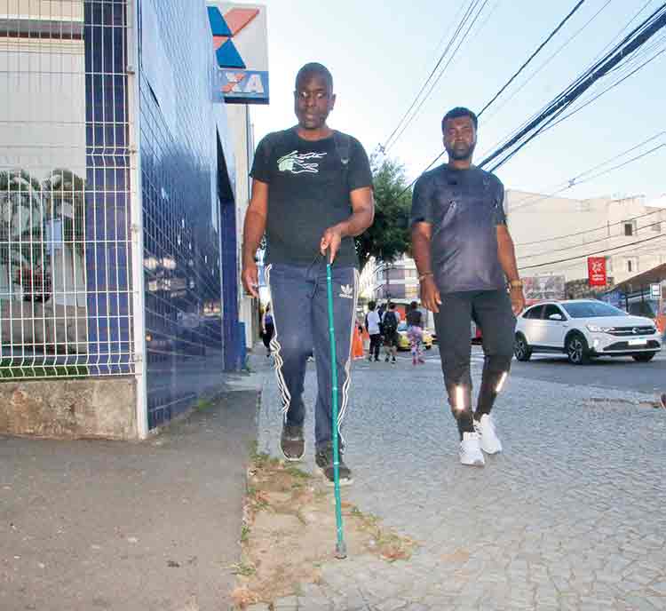 Mobilidade urbana é desafio para pessoa com deficiência em Juiz de Fora 1 ACESSIBILIDADE INTERNA Felipe Couri
