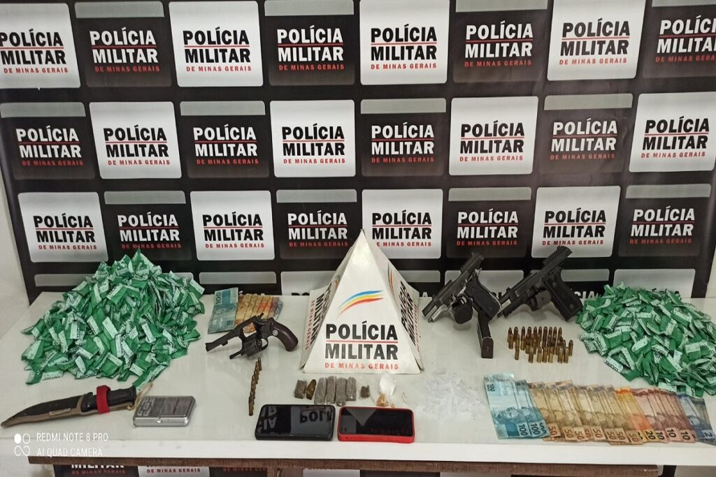 Ação da PM prende cinco pessoas em São João Nepomuceno 1 Apreensao Sao Joao PMMG
