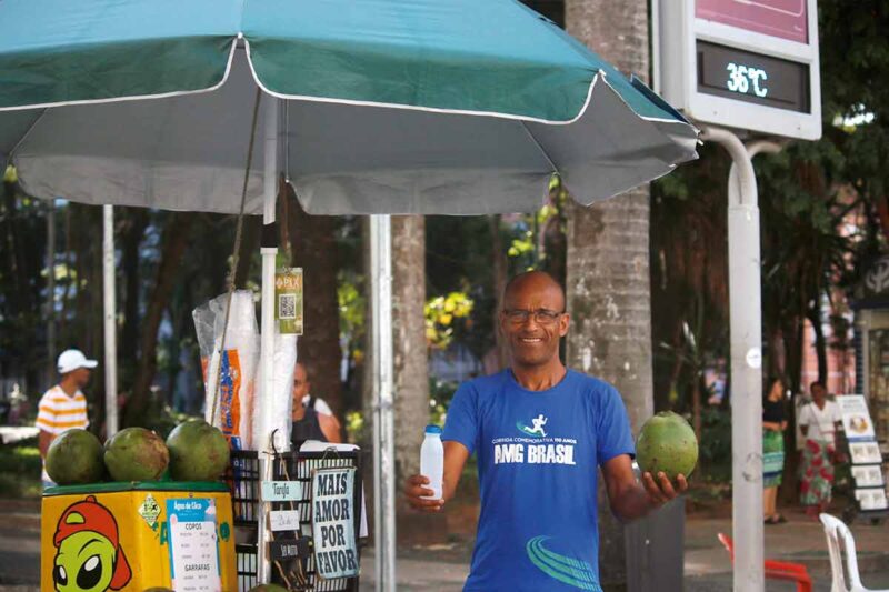 venda água de coco onda de calor