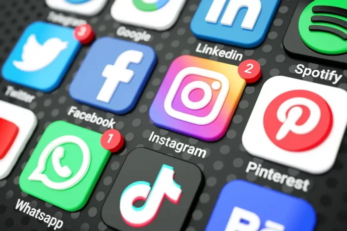 TikTok trabalha novo app para concorrer com Instagram; conheça 1 Indicação_aponta_que_o_TikTok_almeja_competir_com_o_WhatsApp._(1)