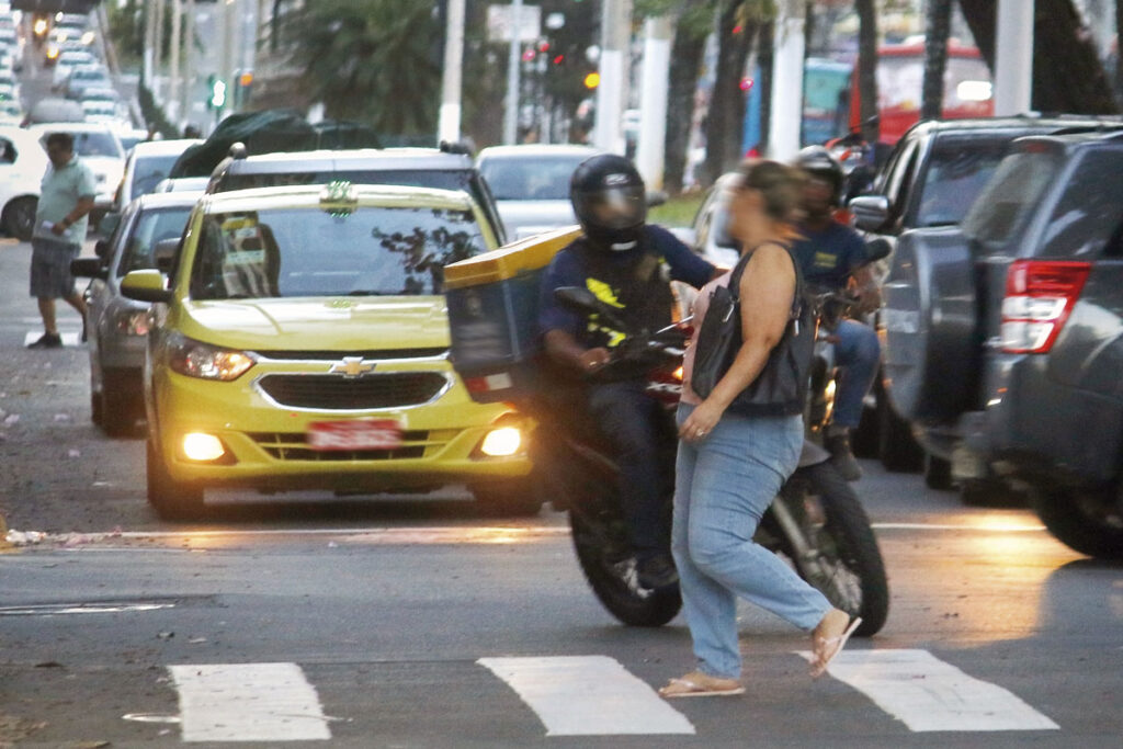Rio Branco está entre as 10 vias mais perigosas para pedestres em Minas 2 RIO BRANCO CAPA Felipe Couri