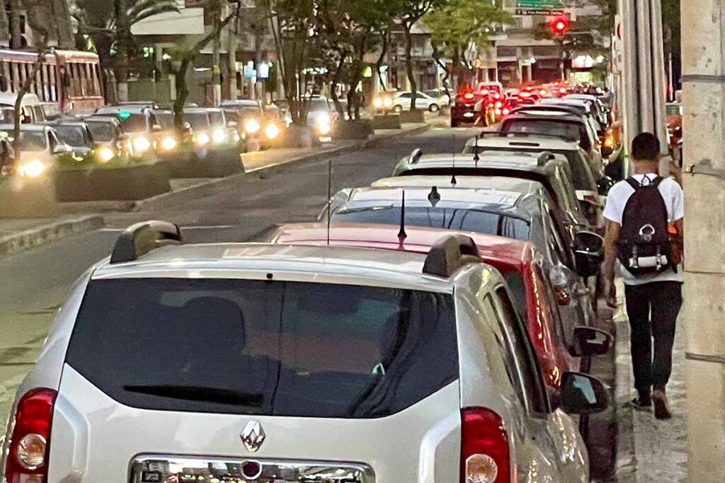 Câmara aprova projeto de fechar ruas centrais aos domingos e feriados