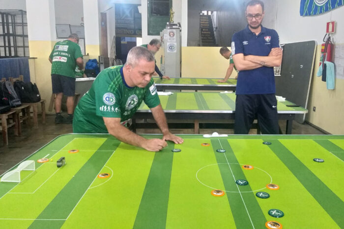 Competições de futebol de mesa acontecem no fim de semana 1 futebol botao by humberto ramos de martin divulgacao