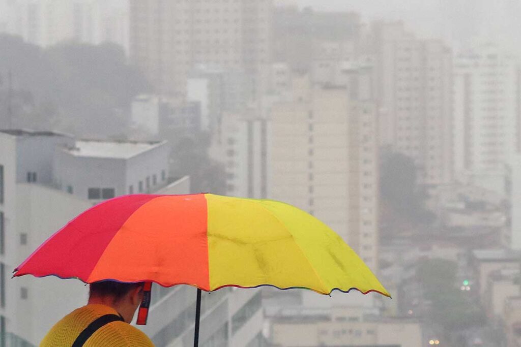 Inmet emite alerta de tempestade que pode atingir Juiz de Fora e região; confira a lista de cidades 1 tempo chuva felipe couri