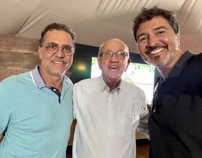 Coluna Cesar Romero - 19/10/2023 1 Beo Nardelli Heitor e Sergio Bara 181023 enviada pelo CR