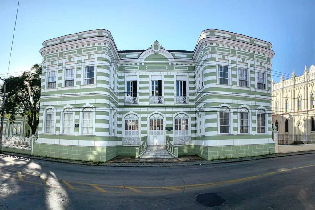 Santa Casa de São João del-Rei tem 18 crianças internadas e duas com suspeita de infecção por Streptococcus 1 santa casa sao joao del rei kiko neto reproducao facebook
