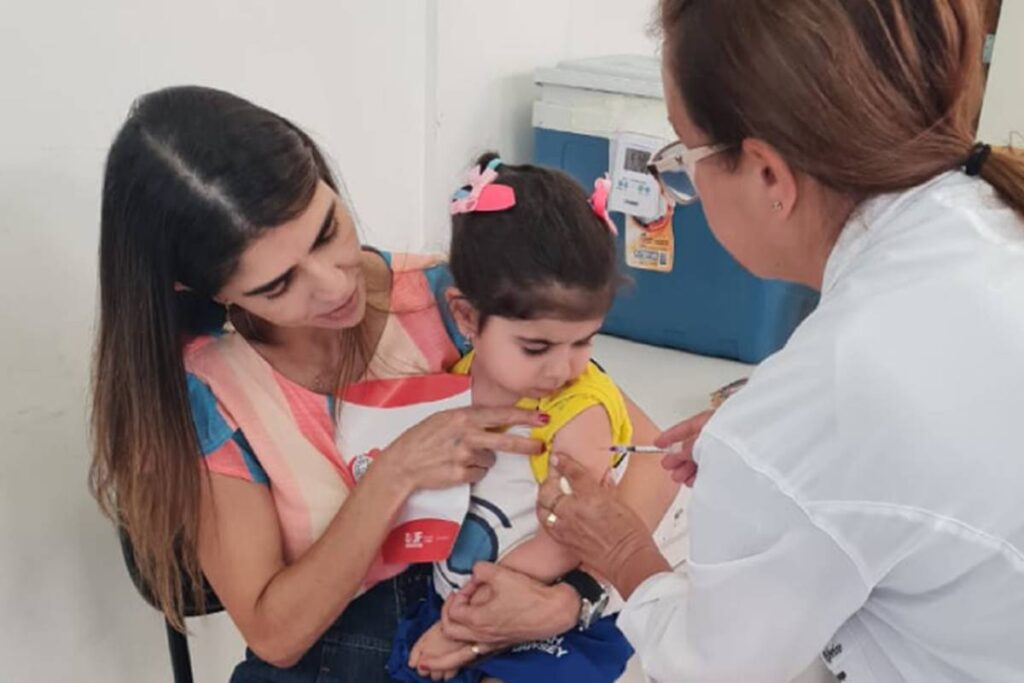 Mais de 4 mil vacinas aplicadas no Dia D de Multivacinação em Juiz de Fora 1 vacinas