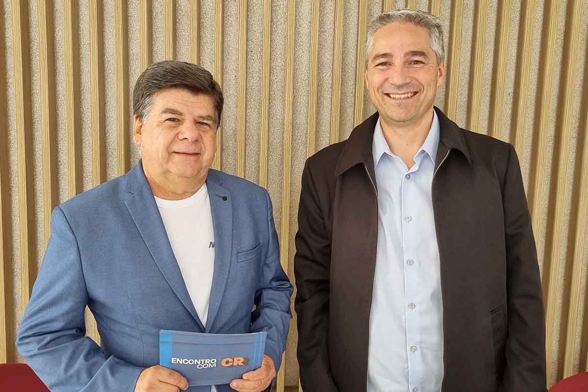 Imagem: Encontro com CR - Neurorradiologista Dr. Leonardo Macedo