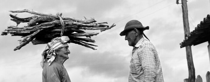 Exposição 'Conjugado' apresenta versão em preto e branco de Walter Firmo em Tiradentes 2 Foto WalterFimo1