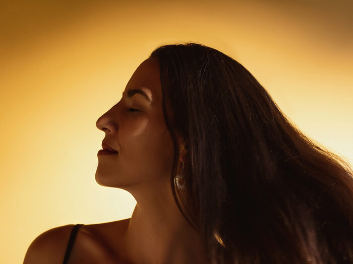 'Despertar', de Nara Pinheiro, ganha videoclipe 1 Nara Pinheiro Marcela Calixto