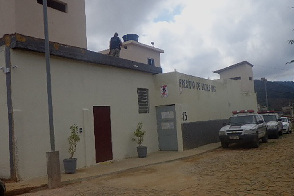Presídio de Bicas avalia suspensão de visitas a detentos 1 presidio bicas by sejusp