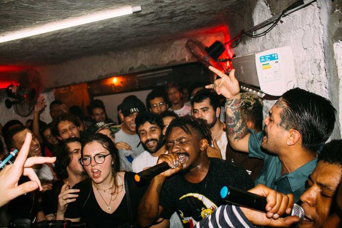 Fotógrafo João Medeiros traz 'intimidade, autoestima e efervescência cultural' em exposição no MIS sobre rap 1 rt by joao medeiros