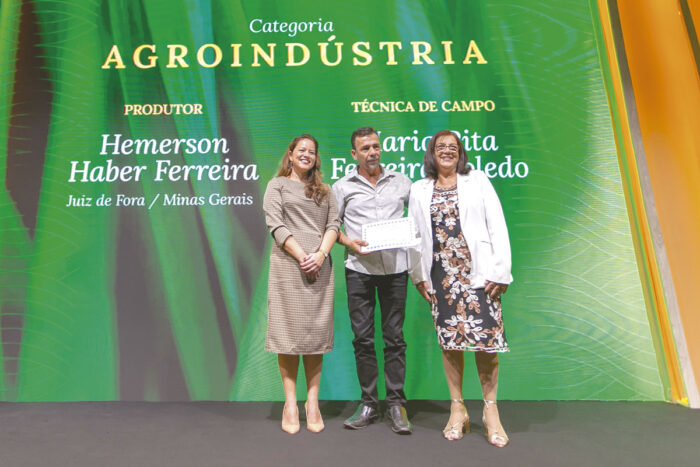 Laticínio artesanal dirigido por casal de JF é premiado em Brasília 1 laticínio da dalt premiado pela CNA