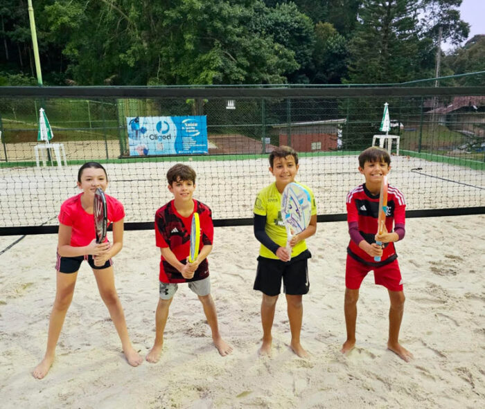 Coluna Cesar Romero - 28 e 29 de Janeiro de 2024 21 Beach Tennis ELES ACONTECEM 260124 enviada pelo CR